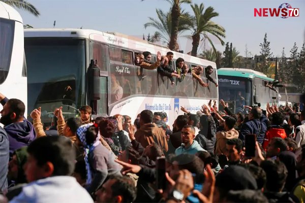 Israel deports 154 recently released Palestinian prisoners